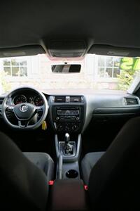 2015 Volkswagen Jetta S - Photo 16 - Strasburg, PA 17579