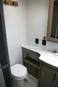 2025 Keystone Springdale 220ML   - Photo 27 - Strasburg, PA 17579