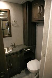 2022 Coachman Encore M355DS   - Photo 44 - Strasburg, PA 17579