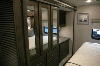 2022 Coachman Encore M355DS   - Photo 47 - Strasburg, PA 17579