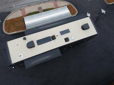 2022 Coachman Encore M355DS   - Photo 11 - Strasburg, PA 17579