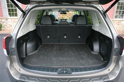 2021 Subaru Forester Limited AWD   - Photo 15 - Strasburg, PA 17579