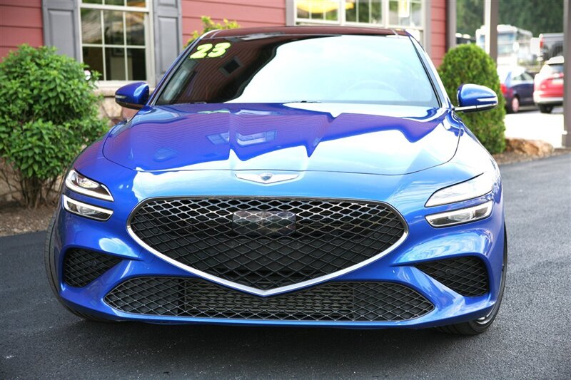 2023 Genesis G70 2.0T AWD  