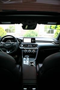 2023 Genesis G70 2.0T AWD   - Photo 18 - Strasburg, PA 17579
