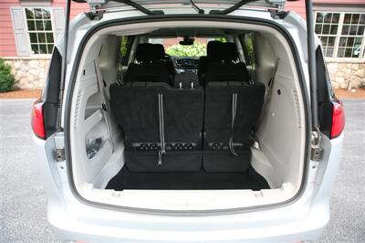 2023 Chrysler Voyager LX   - Photo 15 - Strasburg, PA 17579