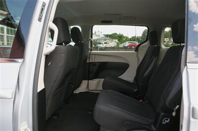 2023 Chrysler Voyager LX   - Photo 13 - Strasburg, PA 17579