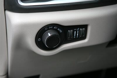 2023 Chrysler Voyager LX   - Photo 10 - Strasburg, PA 17579