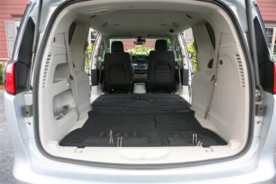 2023 Chrysler Voyager LX   - Photo 17 - Strasburg, PA 17579
