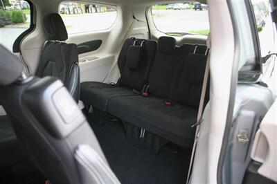 2023 Chrysler Voyager LX   - Photo 14 - Strasburg, PA 17579