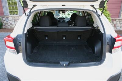 2018 Subaru Crosstrek 2.0i Base 6-Speed Manual   - Photo 12 - Strasburg, PA 17579