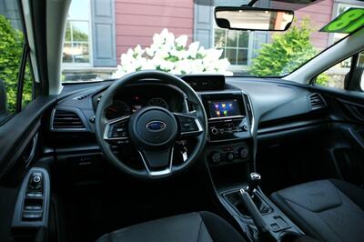 2018 Subaru Crosstrek 2.0i Base 6-Speed Manual   - Photo 10 - Strasburg, PA 17579