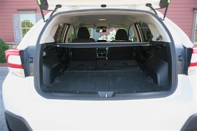 2018 Subaru Crosstrek 2.0i Base 6-Speed Manual   - Photo 13 - Strasburg, PA 17579