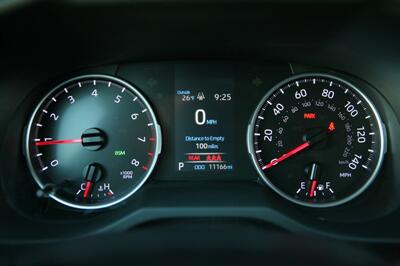 2020 Toyota RAV4 LE - Photo 22 - Strasburg, PA 17579