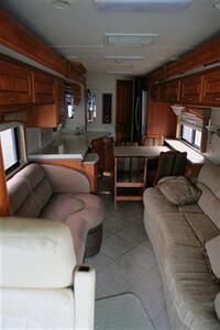 2007 MONACO DIPLOMAT 40SFT   - Photo 18 - Strasburg, PA 17579