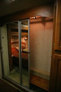 2007 MONACO DIPLOMAT 40SFT   - Photo 43 - Strasburg, PA 17579