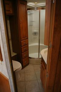 2007 MONACO DIPLOMAT 40SFT   - Photo 38 - Strasburg, PA 17579