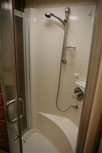 2007 MONACO DIPLOMAT 40SFT   - Photo 40 - Strasburg, PA 17579