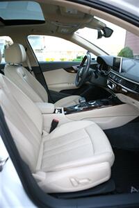 2019 Audi A4 quattro Premium Plus   - Photo 18 - Strasburg, PA 17579