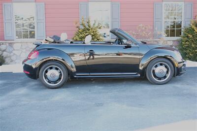 2013 Volkswagen Beetle 2.5L   - Photo 9 - Strasburg, PA 17579