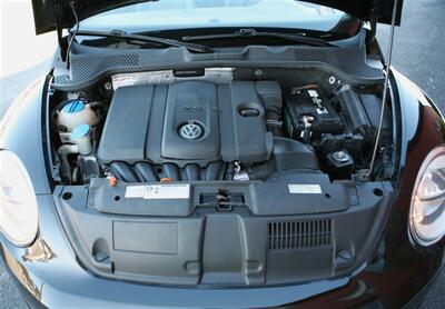 2013 Volkswagen Beetle 2.5L   - Photo 7 - Strasburg, PA 17579