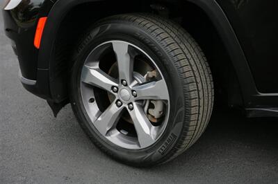 2021 Jeep Grand Cherokee L Limited 4WD - Photo 3 - Strasburg, PA 17579