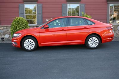 2019 Volkswagen Jetta S 6-Speed Manual - Photo 4 - Strasburg, PA 17579
