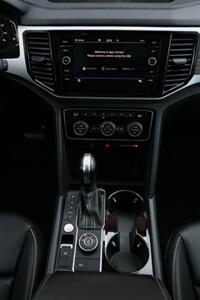 2023 Volkswagen Atlas V6 SEL 4Motion - Photo 22 - Strasburg, PA 17579