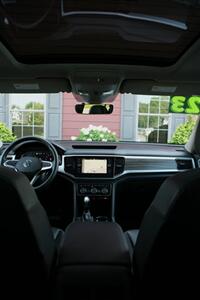 2023 Volkswagen Atlas V6 SEL 4Motion - Photo 20 - Strasburg, PA 17579