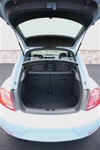 2014 Volkswagen Beetle 2.5L PZEV - Photo 13 - Strasburg, PA 17579