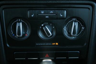 2014 Volkswagen Beetle 2.5L PZEV - Photo 18 - Strasburg, PA 17579