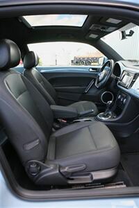 2014 Volkswagen Beetle 2.5L PZEV - Photo 14 - Strasburg, PA 17579