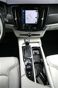 2018 Volvo V90 Cross Count T5 AWD   - Photo 23 - Strasburg, PA 17579