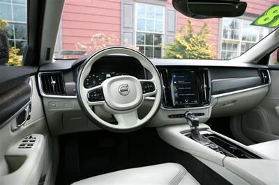 2018 Volvo V90 Cross Count T5 AWD   - Photo 13 - Strasburg, PA 17579