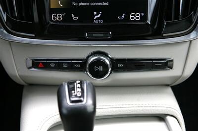 2018 Volvo V90 Cross Count T5 AWD   - Photo 25 - Strasburg, PA 17579