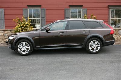 2018 Volvo V90 Cross Count T5 AWD   - Photo 4 - Strasburg, PA 17579