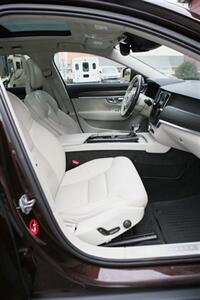 2018 Volvo V90 Cross Count T5 AWD   - Photo 19 - Strasburg, PA 17579