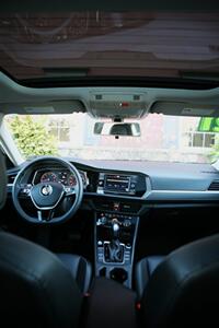 2021 Volkswagen Jetta SE   - Photo 18 - Strasburg, PA 17579