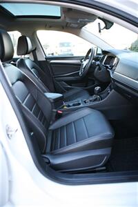 2021 Volkswagen Jetta SE   - Photo 16 - Strasburg, PA 17579