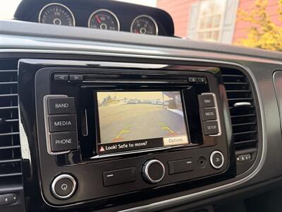 2014 Volkswagen Beetle 2.0T R-Line   - Photo 14 - Strasburg, PA 17579