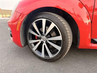 2014 Volkswagen Beetle 2.0T R-Line   - Photo 3 - Strasburg, PA 17579