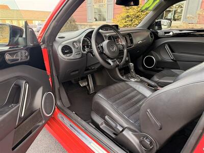 2014 Volkswagen Beetle 2.0T R-Line   - Photo 8 - Strasburg, PA 17579