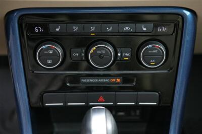 2019 Volkswagen Beetle 2.0T SE   - Photo 21 - Strasburg, PA 17579