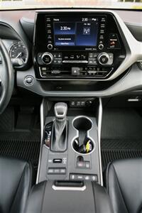 2022 Toyota Highlander XLE - Photo 22 - Strasburg, PA 17579