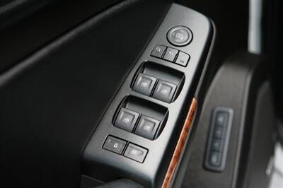 2015 Chevrolet Tahoe LTZ 4WD   - Photo 9 - Strasburg, PA 17579