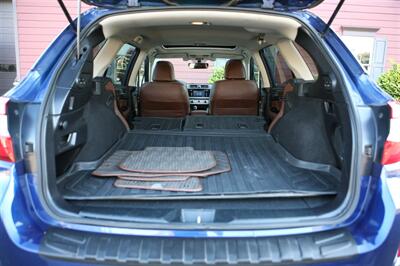 2017 Subaru Outback 3.6R Touring AWD - Photo 17 - Strasburg, PA 17579
