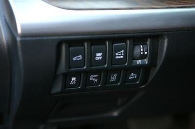 2017 Subaru Outback 3.6R Touring AWD - Photo 12 - Strasburg, PA 17579