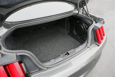 2017 Ford Mustang GT Premium 6-Speed Manual   - Photo 16 - Strasburg, PA 17579