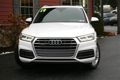 2019 Audi Q5 2.0T quattro Premium Plus  