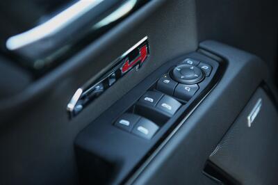 2022 GMC Sierra 1500 AT4 4X4   - Photo 14 - Strasburg, PA 17579