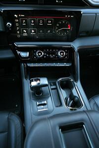 2022 GMC Sierra 1500 AT4 4X4   - Photo 28 - Strasburg, PA 17579